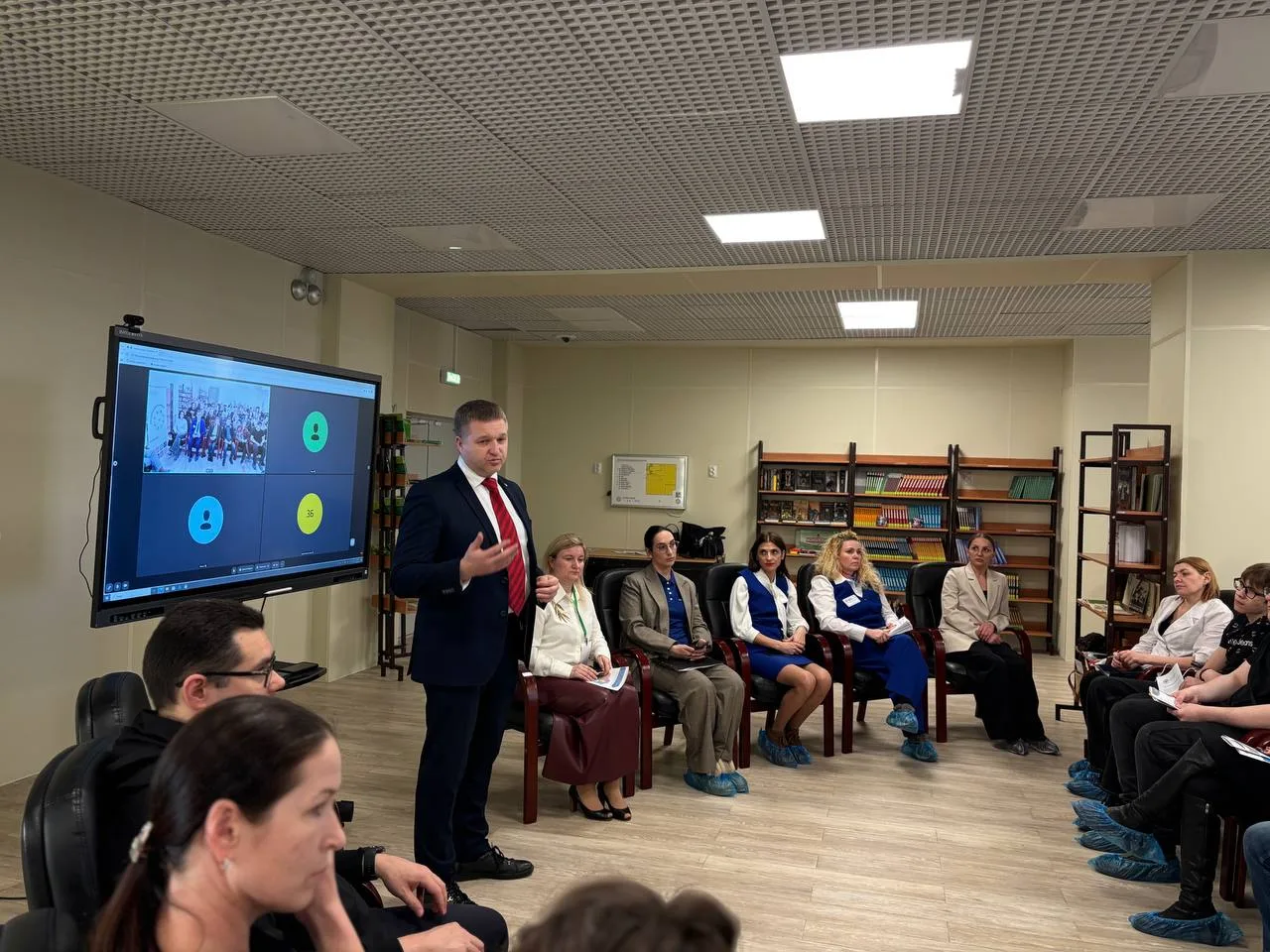 ​«Профессионалитет» в действии: школьники Магаданской области познакомились с профессиями будущего